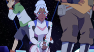 S2E05.60a. Pidge pulling a Hunk in the bg LOL 2