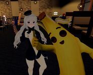 LongwellArt and Uzu as a banana