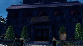 Storefront in the Central square.