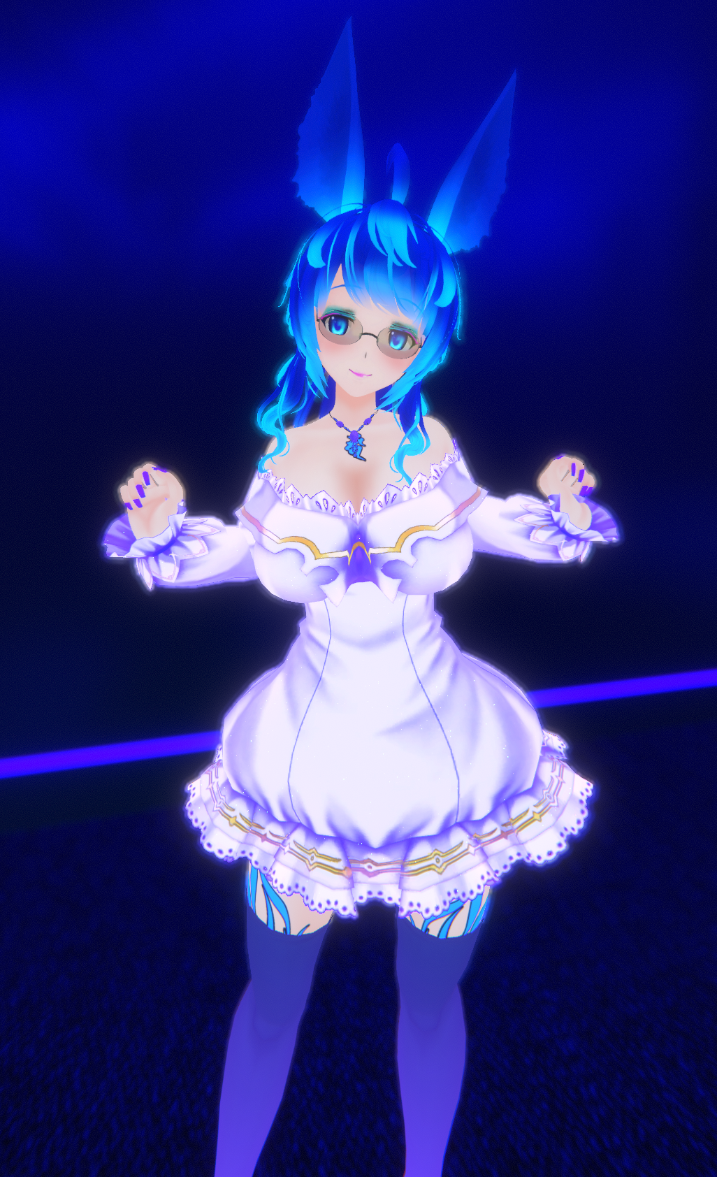Staying in to go out: exploring the VRChat club scene