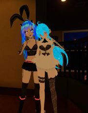 Rofl Nov 23rd 12 Harly and Halseybaby
