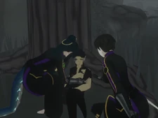 Iris and Lyshteia help an injured lycan