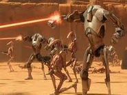 B2 super battle droids along with B1 battle droids on geonosis.