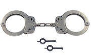 Smith-Wesson-Model-100-Handcuffs-Main