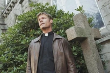 2x02 Serpent's Tooth