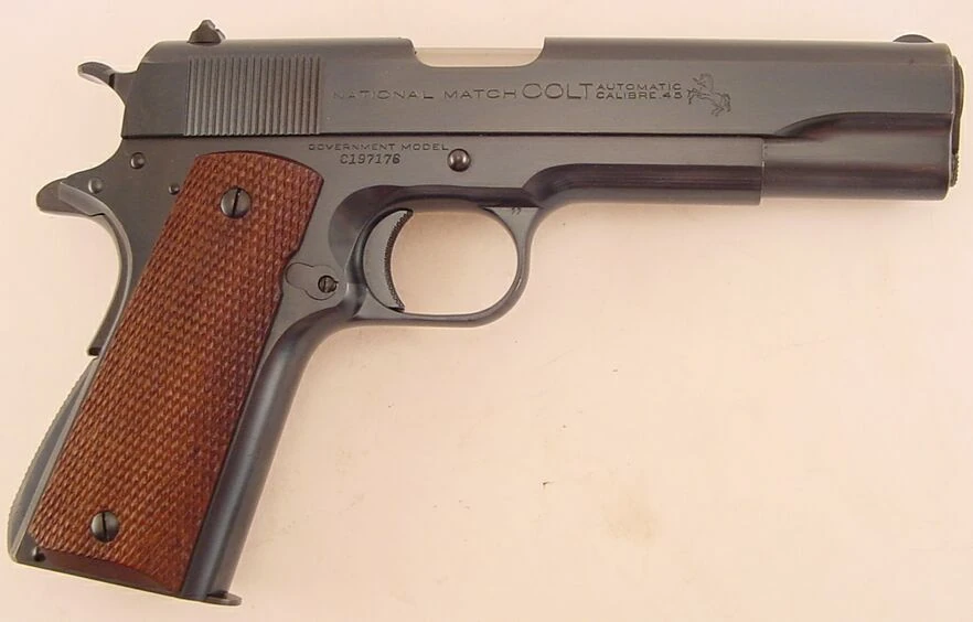 Colt M1911A1 | V | Fandom
