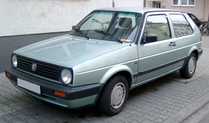 VW Golf II front