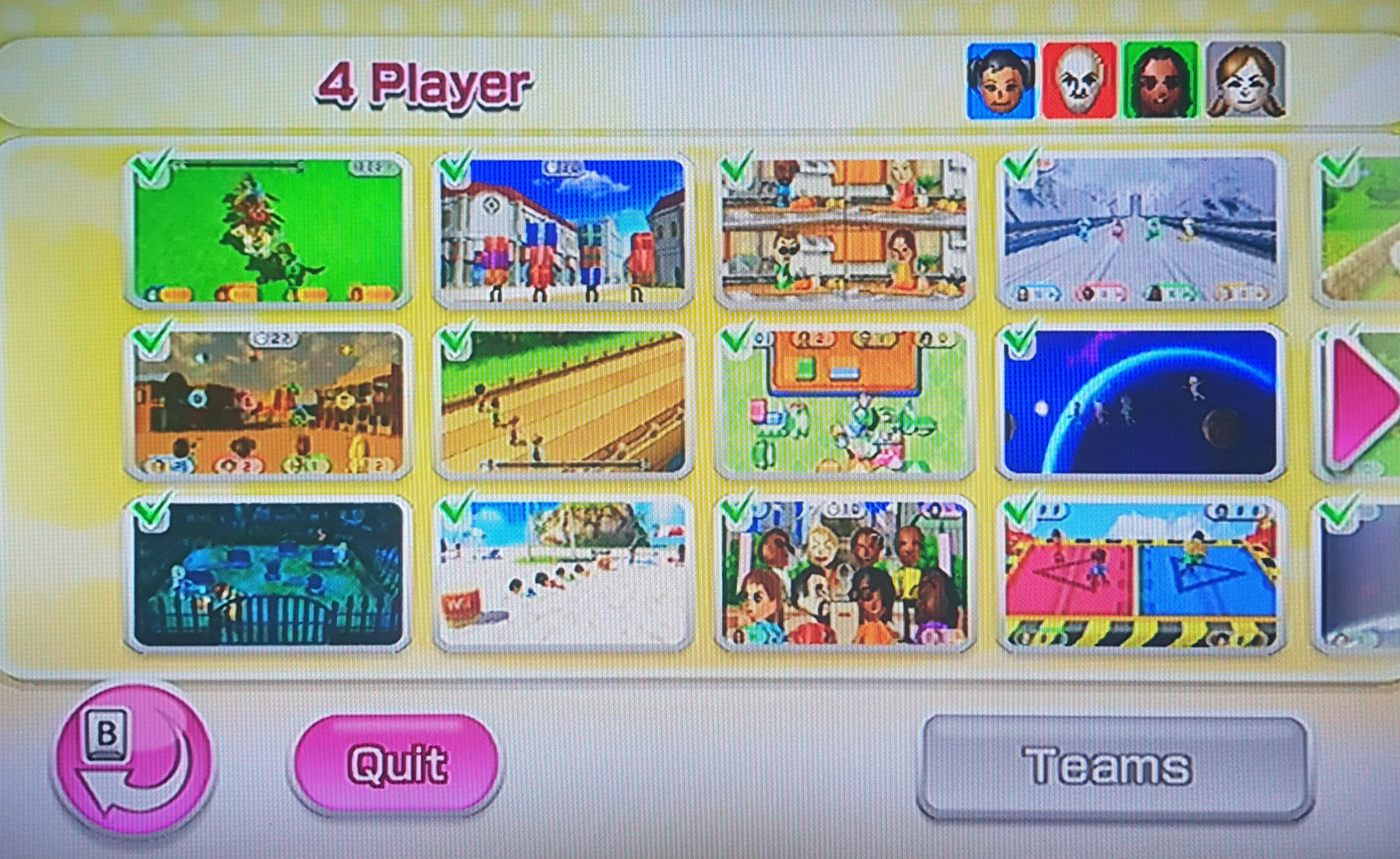 Wii Party - Board Game Island- 4 Player