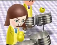 Mia on steel pans