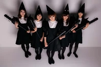 BiS promoting the single