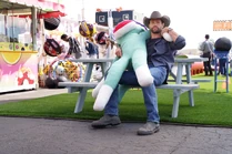 WLK214c 0240r.jpg (906 KB)