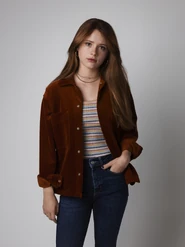 WLK S2 Stella.jpg (630 KB) Violet Brinson as Stella Walker