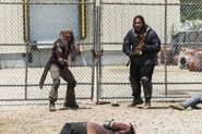 The-walking-dead-episode-804-ezekiel-payton-2-935