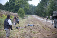 TWD 4x11 Eugene Vs Walkers