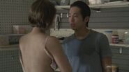 The-walking-dead-season-2-episode-4-megavideo-Glenn-kissing-scene