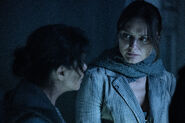 FTWD 8x04 Sherry and Grace
