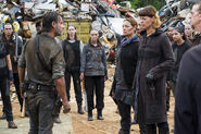 The-walking-dead-episode-806-rick-lincoln-935