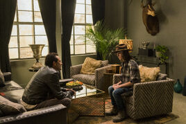 The-walking-dead-episode-707-carl-riggs-935