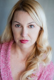 Erin Parker, Wiki