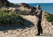 FTWD 203 Daniel Armed