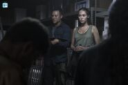3x13-This-Is-Your-Land-Promotional-Photo-fear-the-walking-dead-40728401-500-334