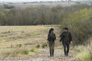 FTWD 4x03 John and Luciana 2