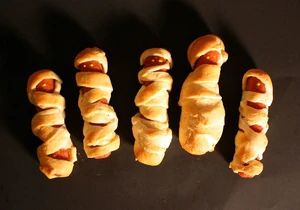 Zombiepigsinablanket