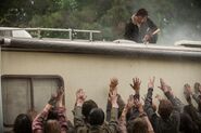 The-walking-dead-episode-701-rick-lincoln-3-935