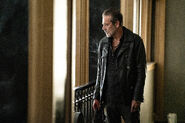 Dead City 1x02 Negan