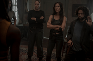 10x04 Hilltop group