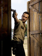 The-walking-dead-season-2-cast-9