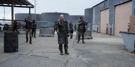 FTWD 8x09 Marty's Group