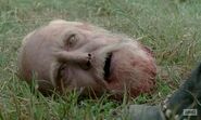 Hershel zombie 4x09 (2)