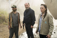 Fear-The-Walking-Dead-3.11-La-Serpiente-3