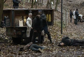 Daryl Dixon 2x03 Prisoner Put Down