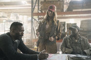 5x04 Strand, Sarah and Wendell 1