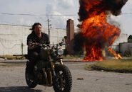 The-walking-dead-episode-801-daryl-reedus-4-935