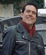 Negan smiling S7E16