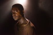 The-Walking-Dead-Season-5-Bob-Gilliard-590