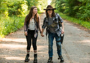 The-walking-dead-episode-705-carl-riggs-2-935