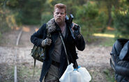 TWD-Episode-415-Main-590