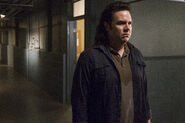 The-walking-dead-episode-807-eugene-mcdermitt-935