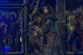 Dead City 1x04 Amaia