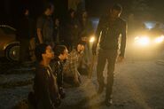 The-walking-dead-episode-701-carl-riggs-935