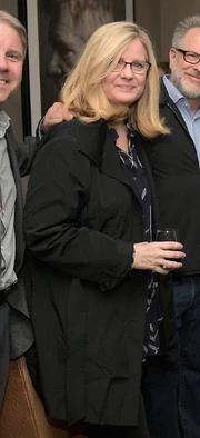 Bonnie Hunt217