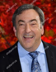 Frozen-2-film-premiere-london-uk-shutterstock-editorial-PeterdelVecho