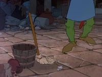 Sword-in-stone-disneyscreencaps.com-6031