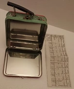 1997 Lunchbox w/ Nutritional Info Sheet