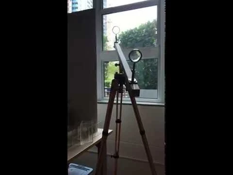 Ray_of_Light_by_Walter_Wick_-_Spanning_Studio_Video