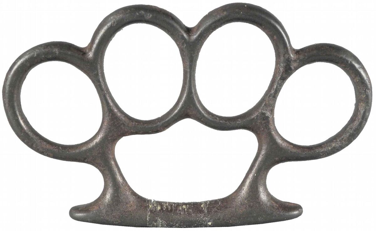 Brass knuckles - Wikipedia